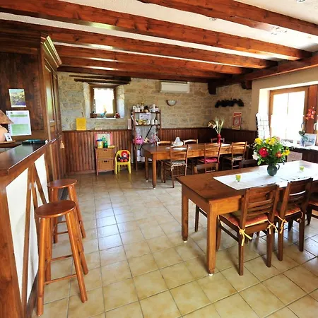 Le Vieux Sechoir فندق مبيت وإفطار 3*