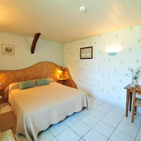Le Vieux Sechoir Bed & Breakfast Miers