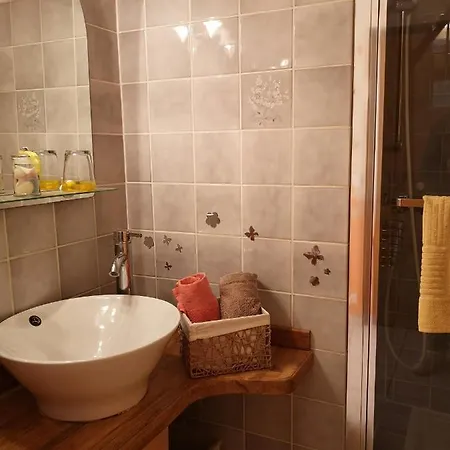 Le Vieux Sechoir Bed and Breakfast